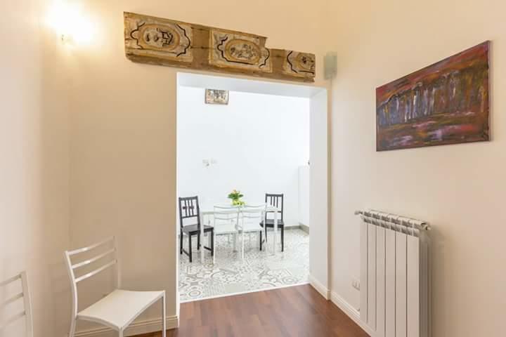 Capo Domus Bed & Breakfast Palermo Luaran gambar